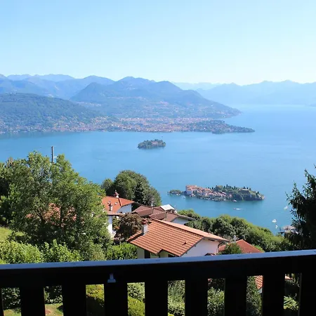 Casa Pinna Di Stresa Lägenhet