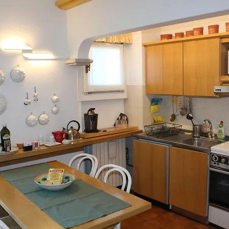 Casa Pinna Di Stresa Lägenhet *