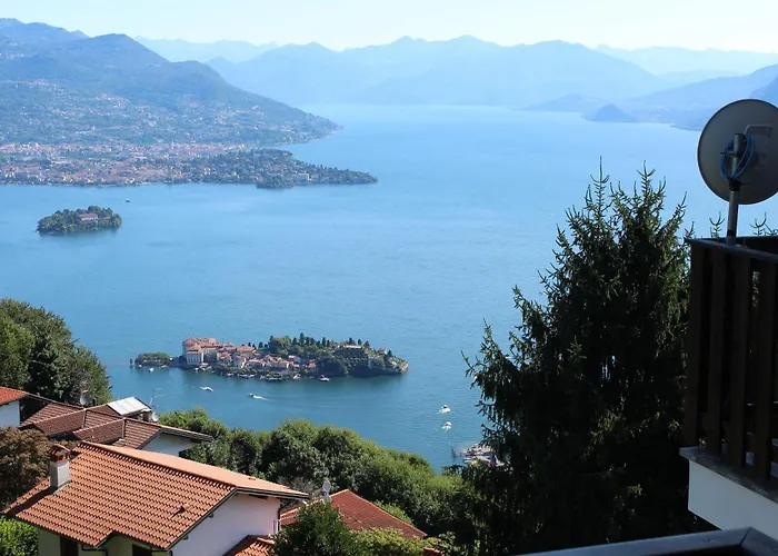 Casa Pinna Di Stresa